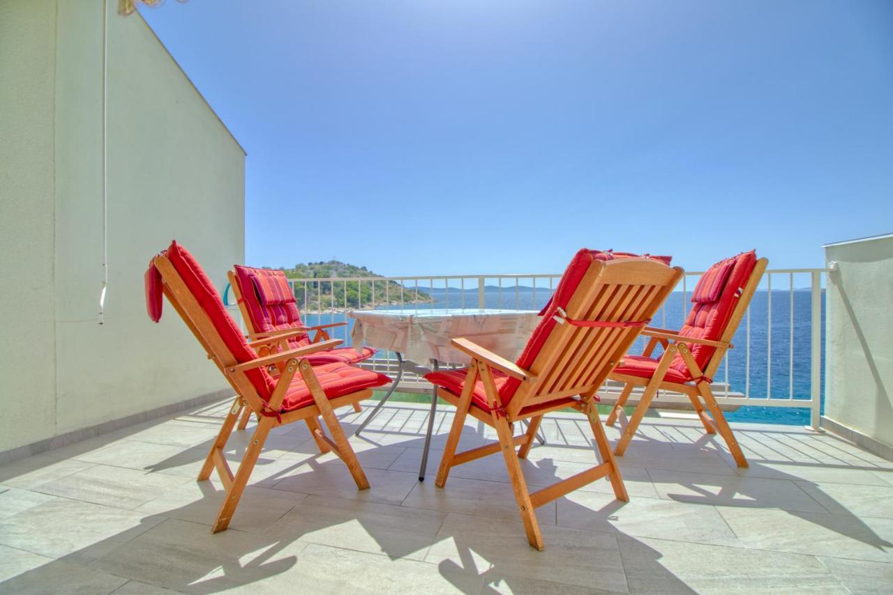 Apartments Podvorac ตรีบูนย์ ภายนอก รูปภาพ