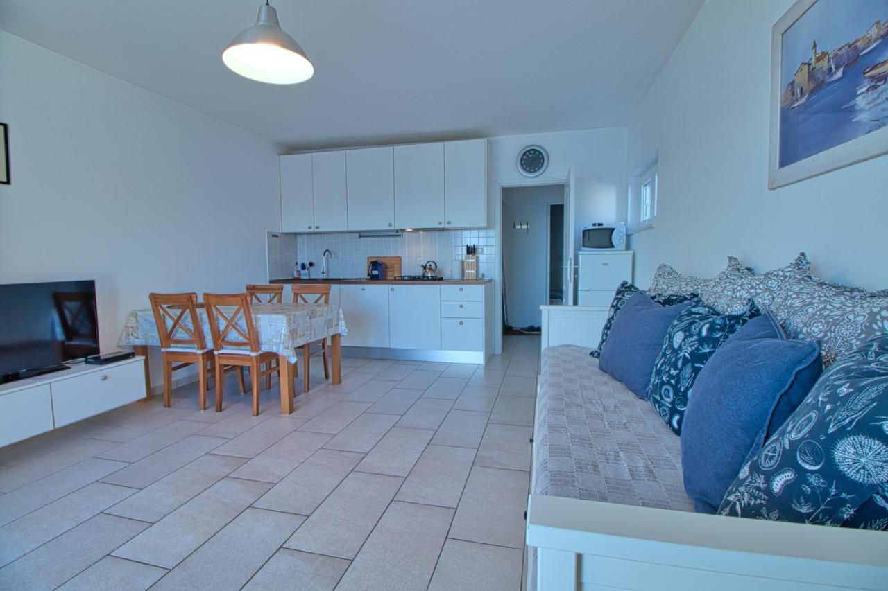 Apartments Podvorac ตรีบูนย์ ภายนอก รูปภาพ